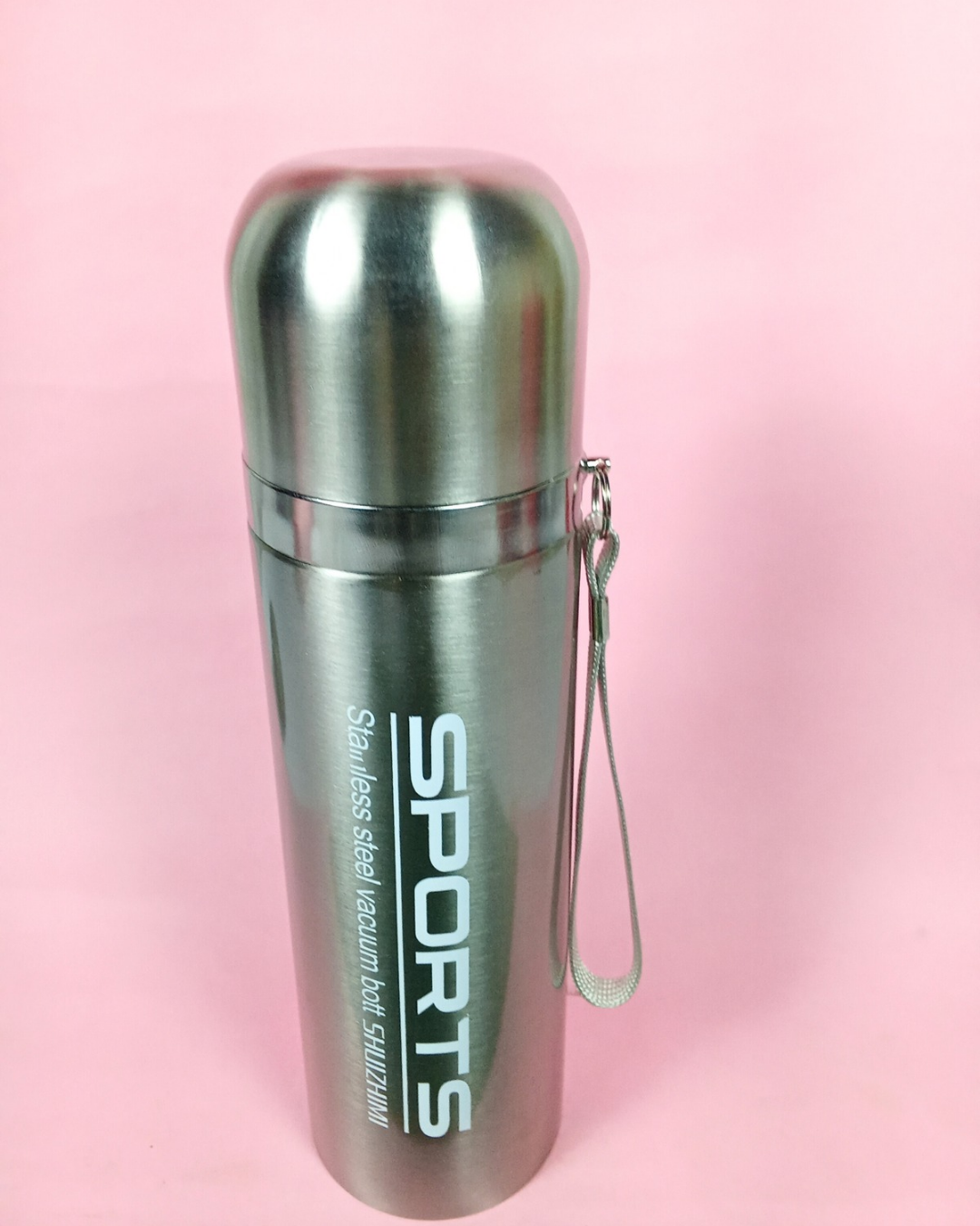 Stainless steel vacuum supports water bottle